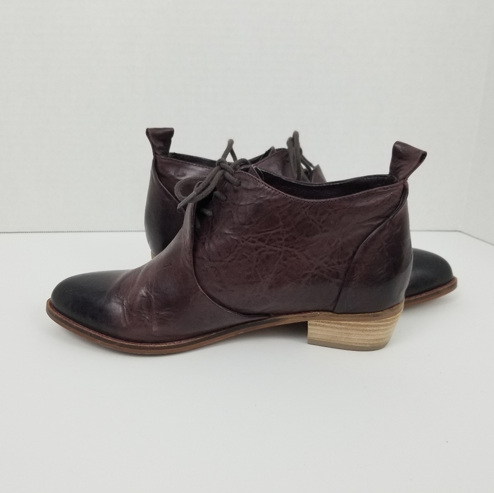 NEW Kelsi Dagger Purple Leather Tie Booties